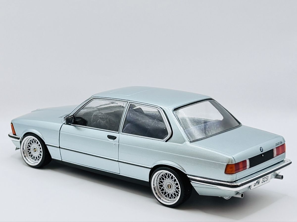 Solido Modellautos: 1:18 BMW 323i E21 Solido BBS Tuning – Neu (gemäss Beschreibung) aus Baar von Cai 2