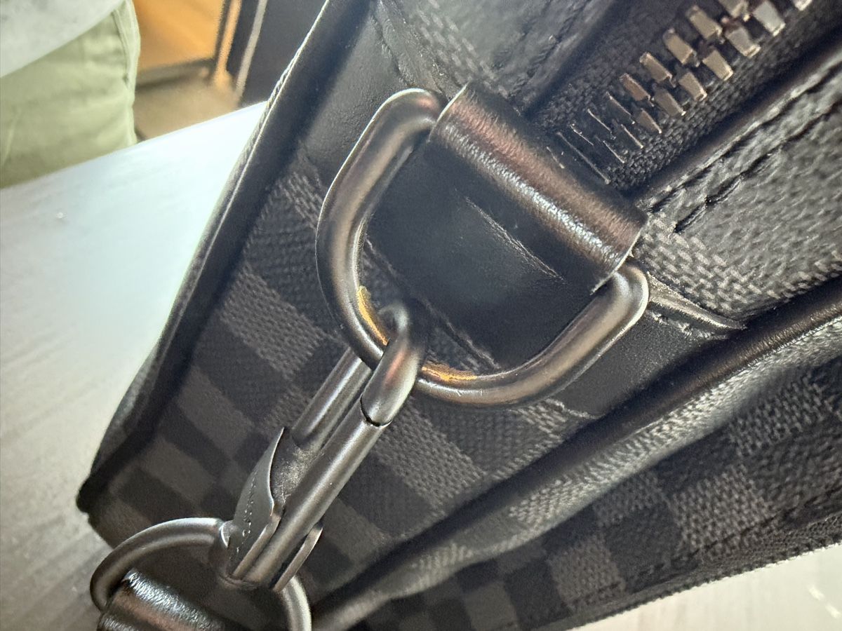 Louis Vuitton Sacs: Louis Vuitton Laptop Bag – D'occasion à Haag (Rheintal) par BNMC.store 8