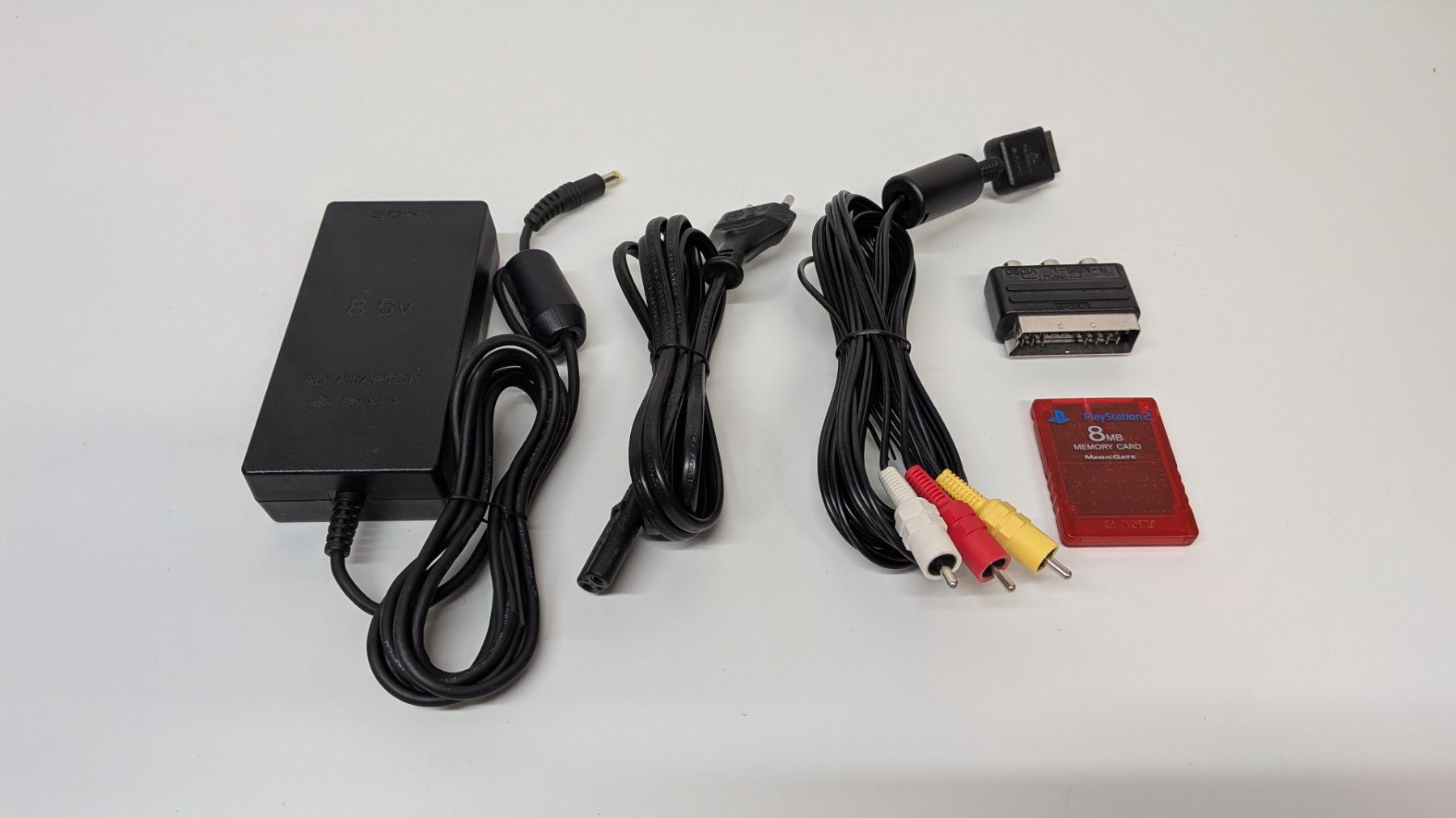 Sony Console: PlayStation 2 Slim Silver mit Controller ORIGINAL – Usato da Menziken venduto da mame18 4