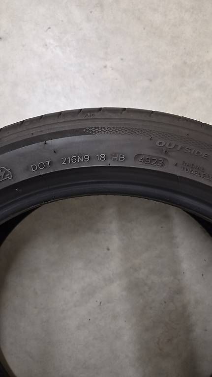 Hankook Pneus & Kompletträder: 235 45 R18 98W – Gebraucht aus Aegerten von AndroIT_17 1