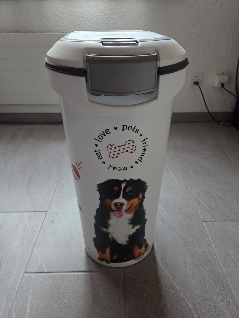 Futter: Hundefutter Container Box – Neu (gemäss Beschreibung) aus St. Gallen von Seraph76 3