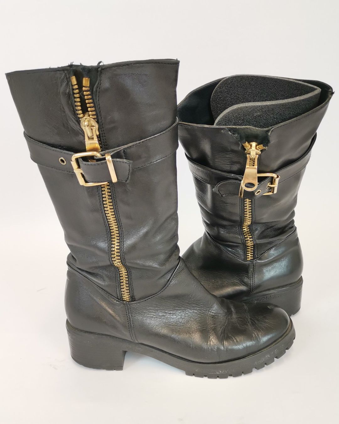 Scarpe da donna: PASITO Stiefel schwarz  Gr. 38 – Usato da Schaffhausen venduto da Restwert_SH 1