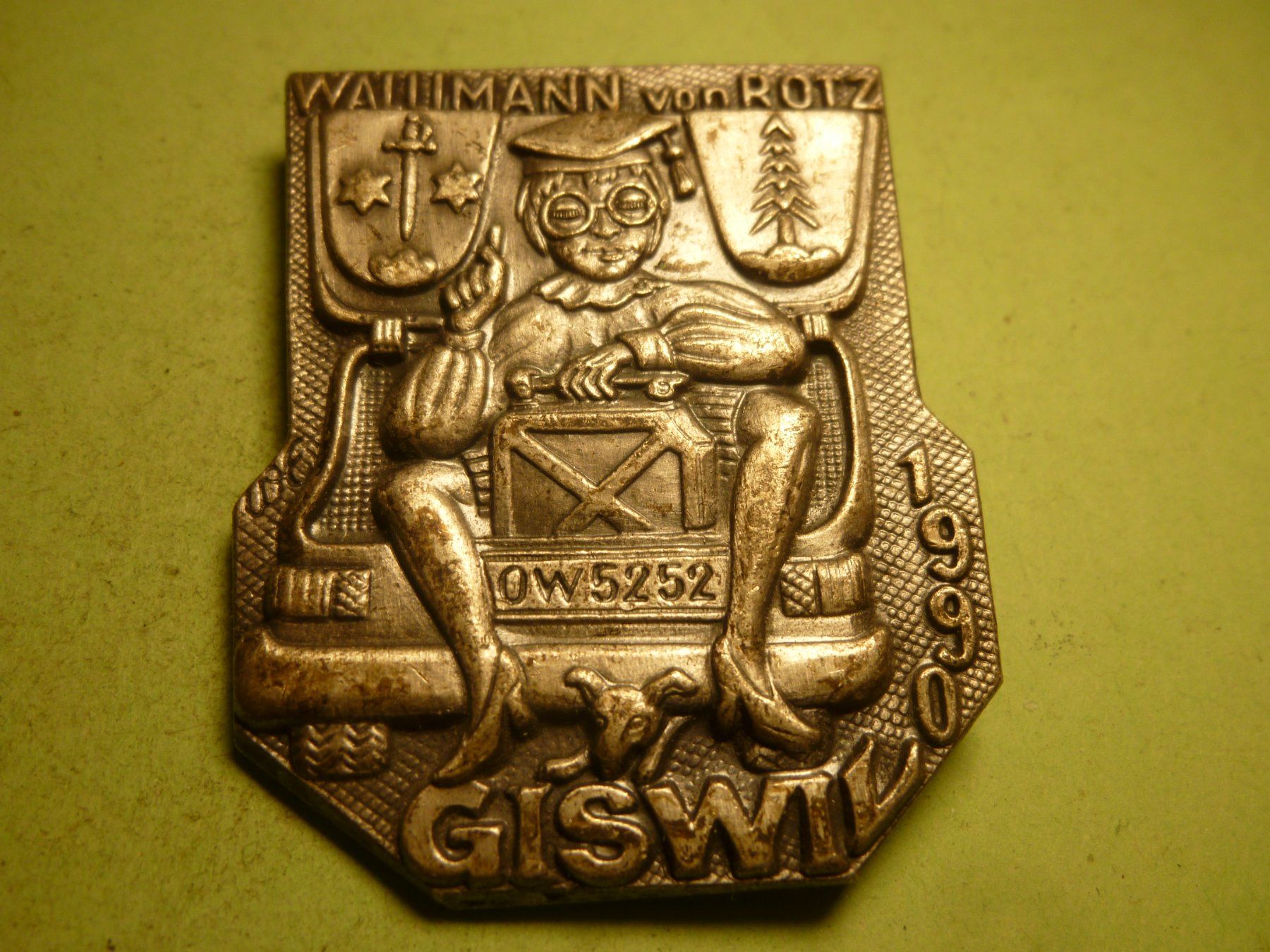 Placchette & Badge: GISWIL 1990 SILBER – Usato da Ried (Muotathal) venduto da Mandarin02