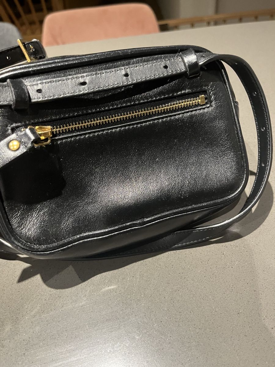 Saint Laurent Borse da donna: Yves Saint Laurent Gürteltasche – Nuovo (secondo la descrizione) da Ebikon venduto da loy_wjg6 3