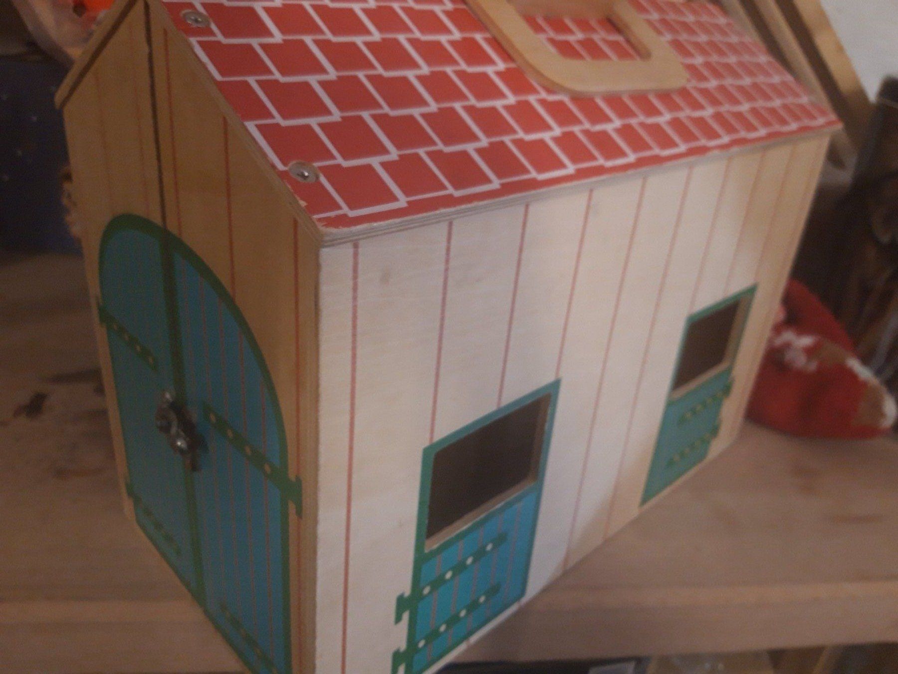 Casette per bambini: Ecurie en bois valise – Usato da Villeneuve VD venduto da vog_yc5s 1