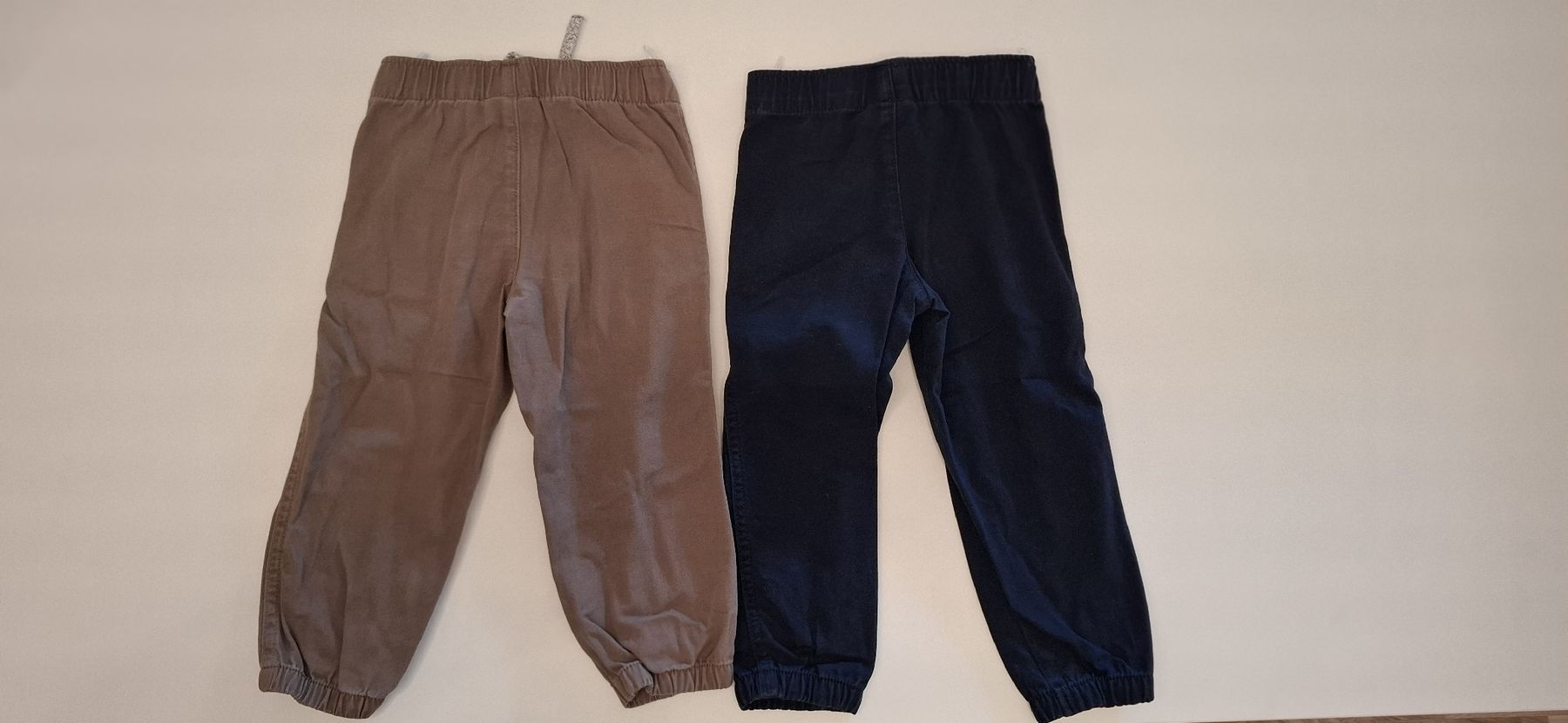 Pantaloni: Hosen Grösse 98 – Usato da Balzers venduto da bomeranza_96 3