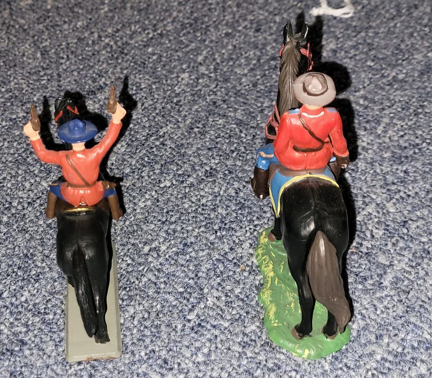 Elastolin e Starlux Giubbe Rosse Canadesi a cavallo 2