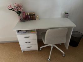 Schreibtisch weiss mit Schubladen