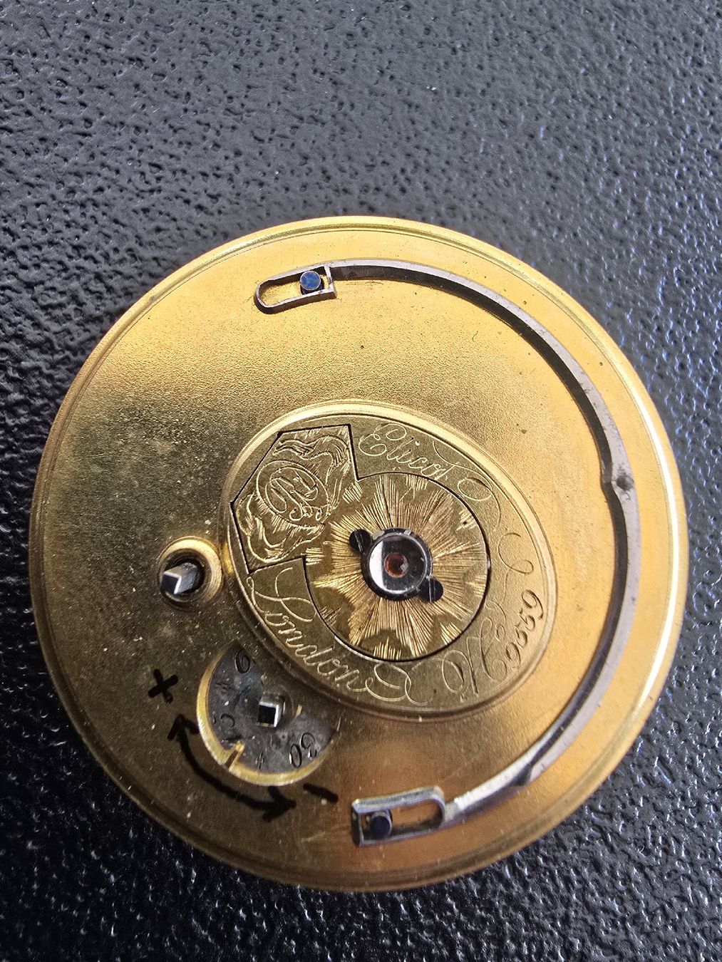 Orologi: Mouvement à coque  – Difettoso da Yverdon-les-Bains venduto da sge_9vfy 1