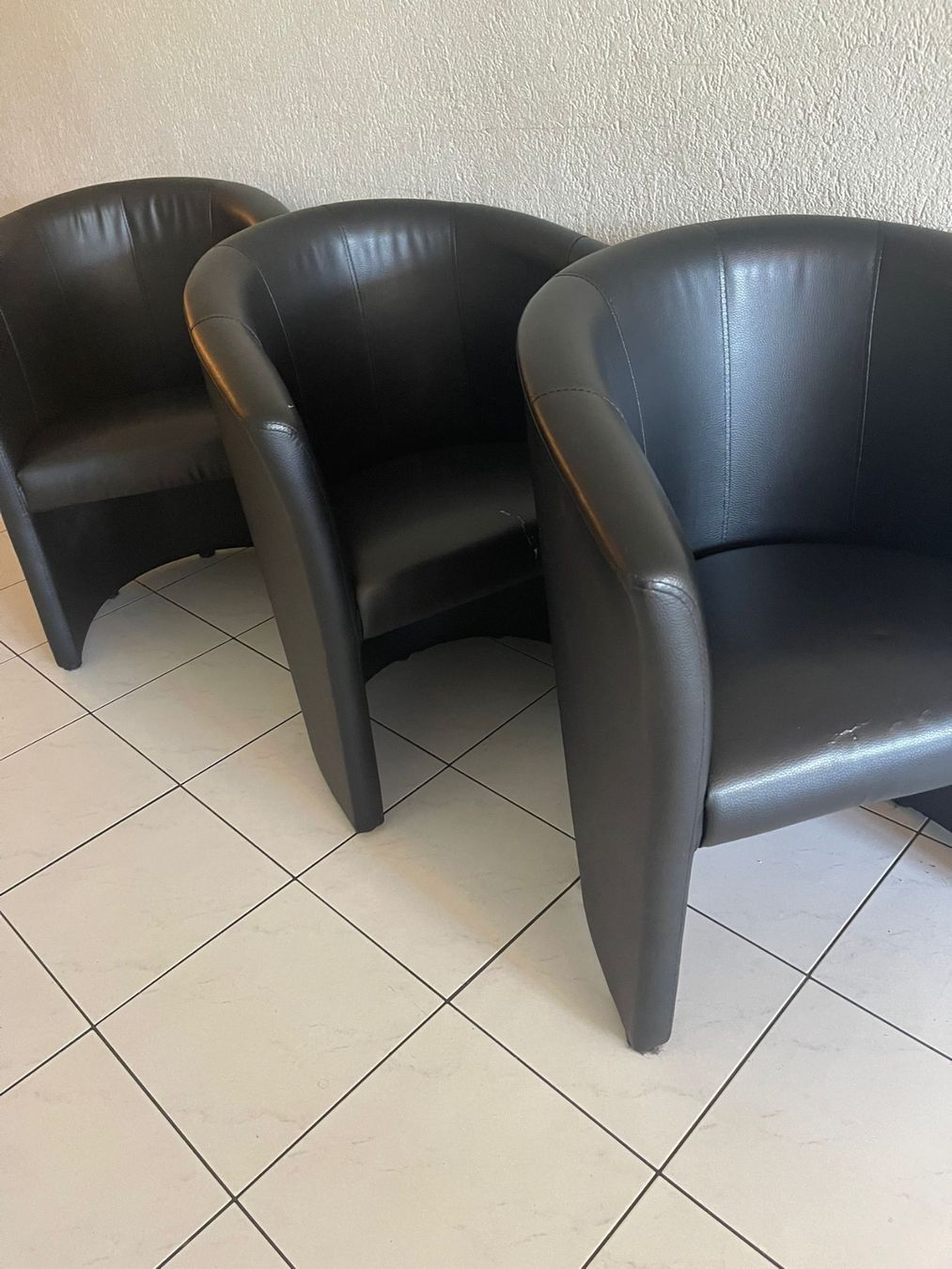 Poltrone: 6x schwarze Sessel – Usato da Luzern venduto da hema100