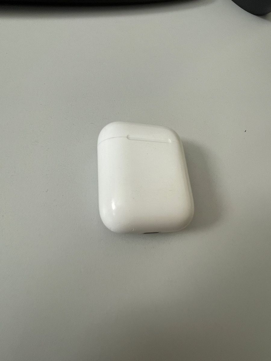 Apple Cuffie: Apple Airpods Gebraucht – Usato da Burgdorf venduto da ValeyOG 1
