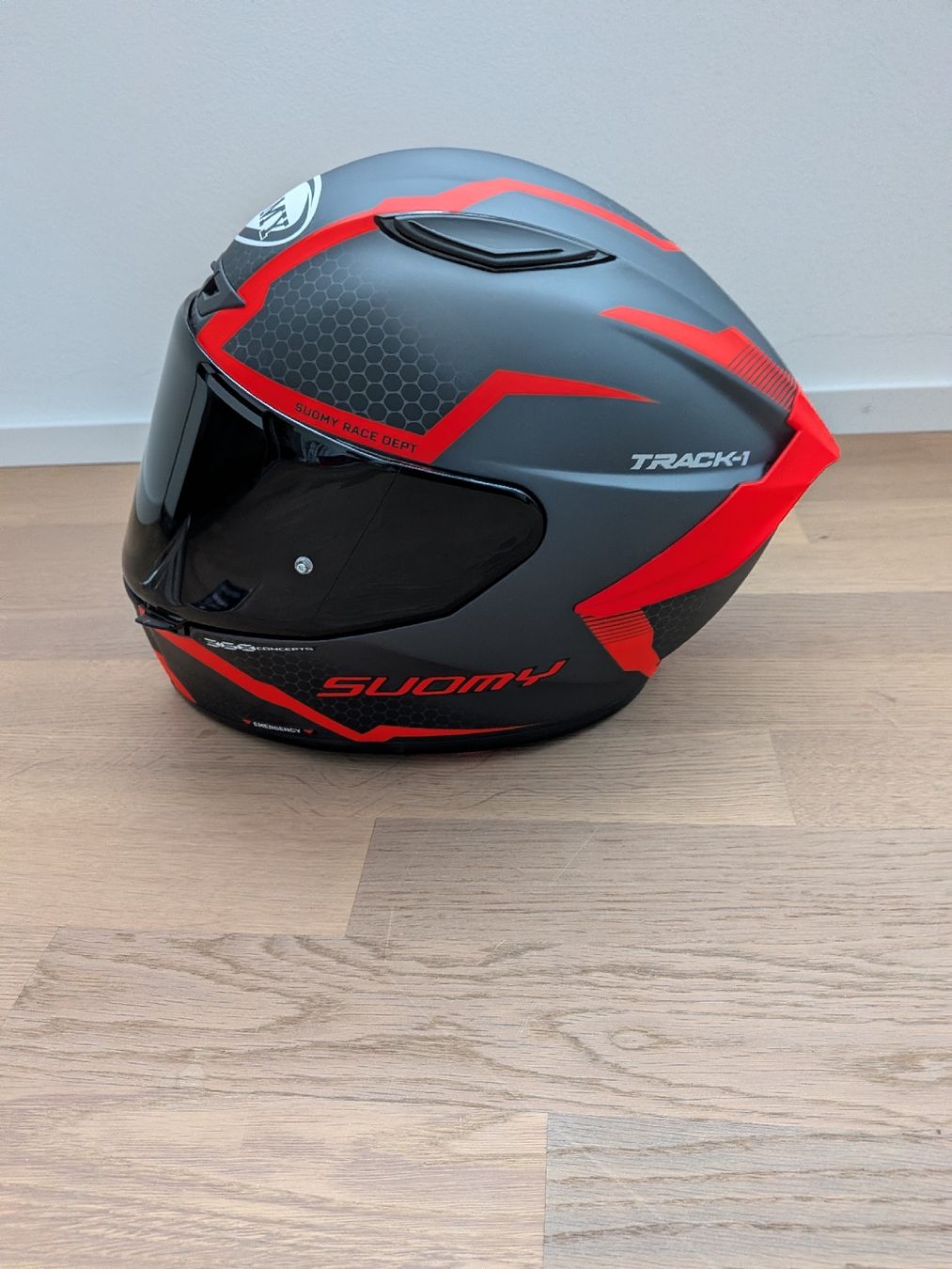Suomy Helme & Visiere: Motorrad Helm SUOMY TRECK-1  – Neu (gemäss Beschreibung) aus Reutigen von Aprilia-0046 2