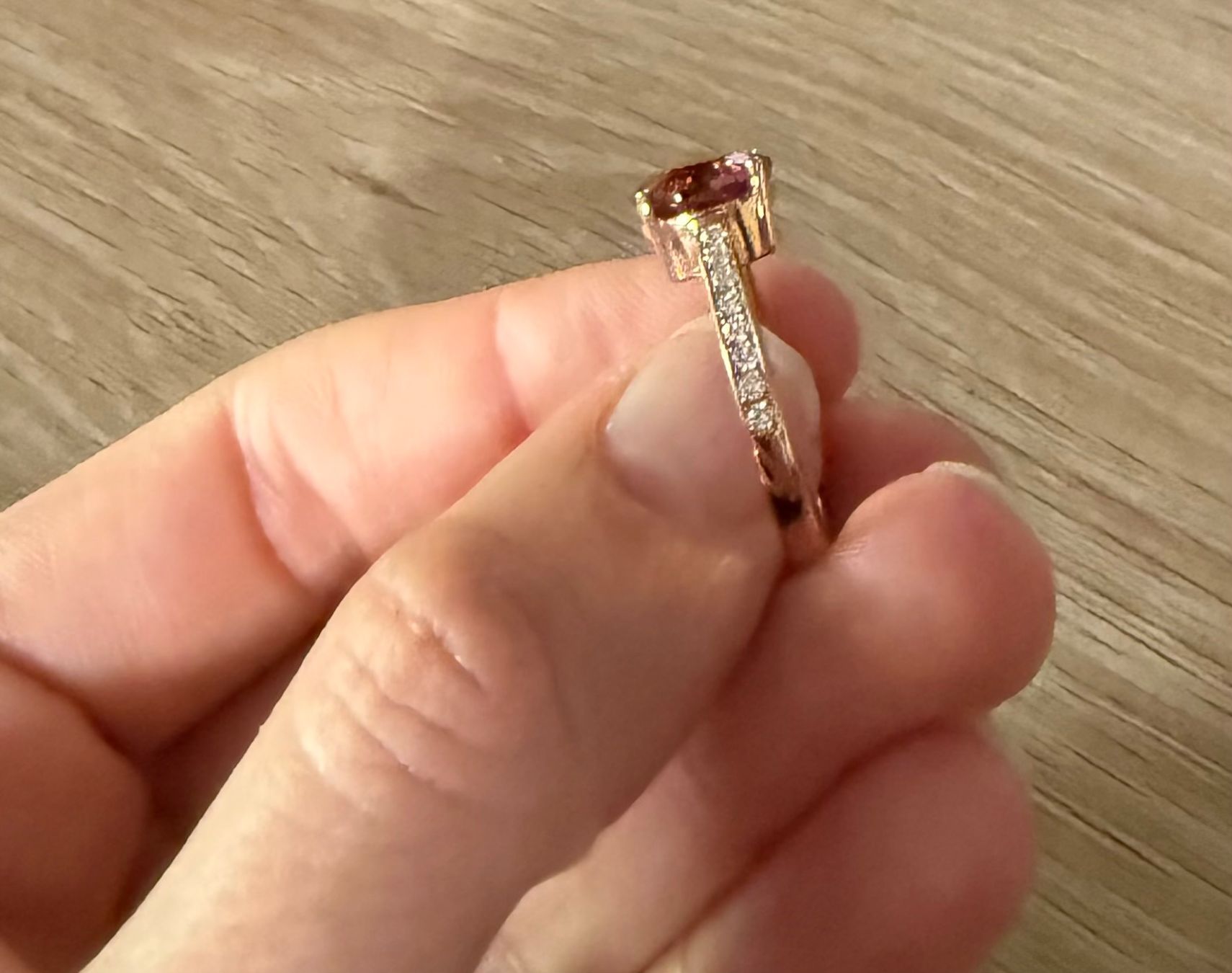 Anelli: Spinelle rose ovale, diamants et or rose – Nuovo e nell'imballaggio originale da Montreux venduto da hev_mv5m 3