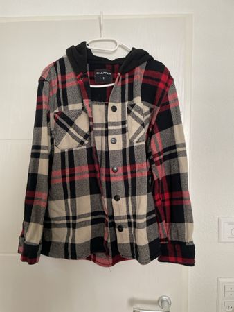 Leichte Jacke, kariert