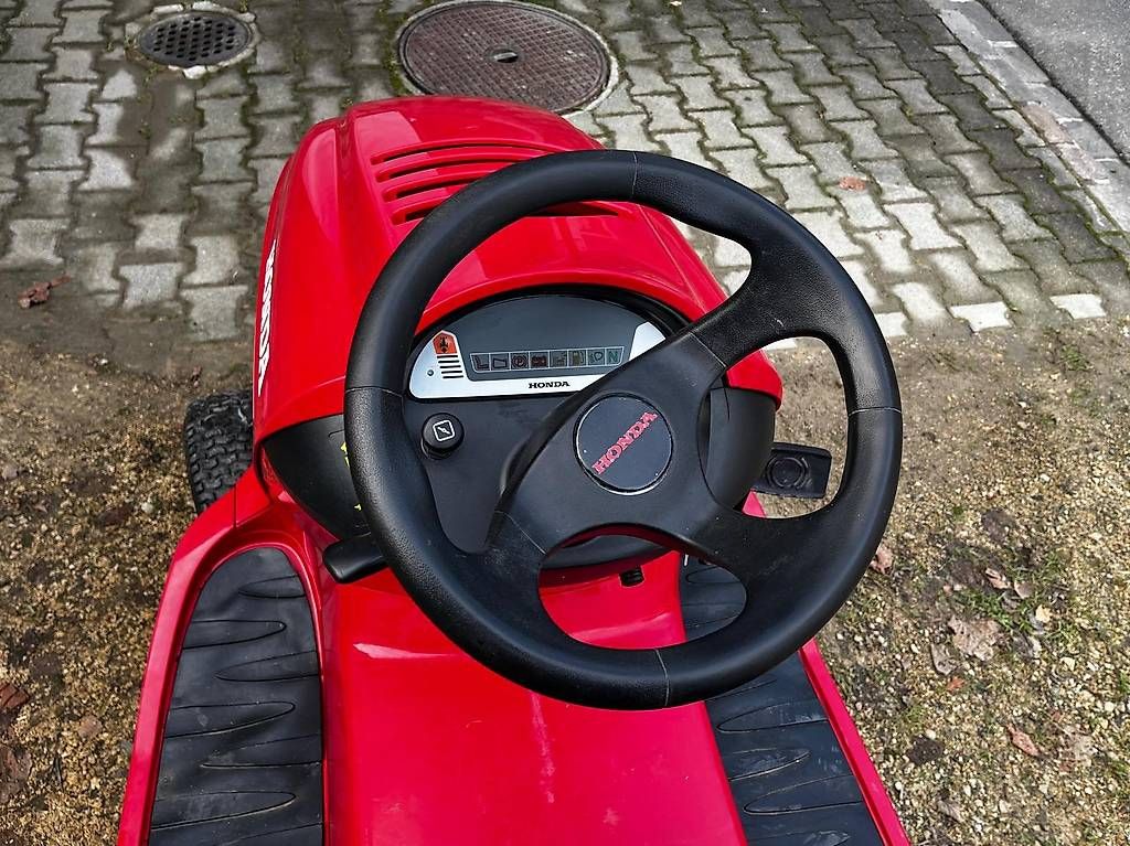 Honda Tagliaerba: Rasentraktor Honda HF 2317 – Usato da Zeiningen venduto da GimaStone 2