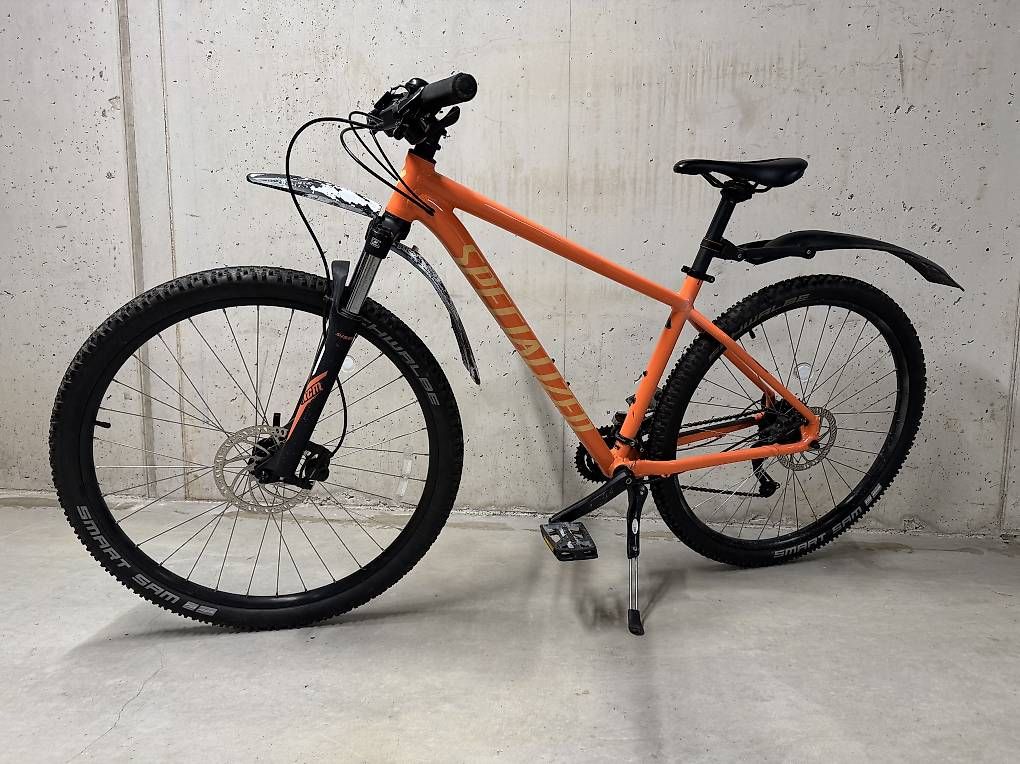 Specialized Biciclette: Fahrrad Specialized – Usato da Hägglingen venduto da Budweiser73