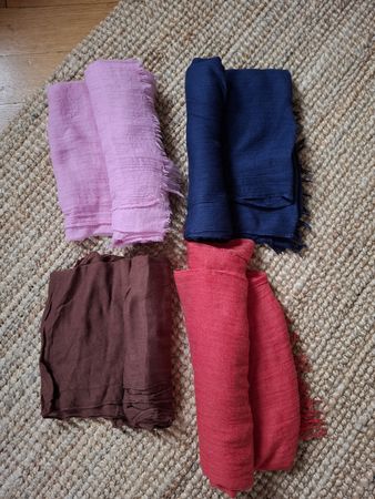 Lot de 4 écharpes en coton 