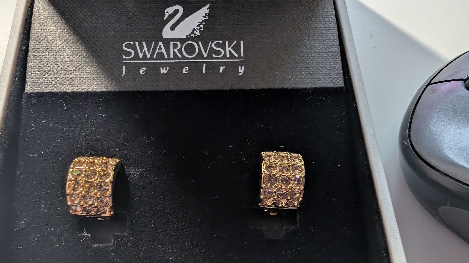 Swarovski Orecchini pendenti & Orecchini a lobo: Boucle d'oreille Swarovski – Usato da Bernex venduto da Natalys