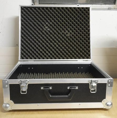 Bull Flightcase / Transportkoffer  pro Stück