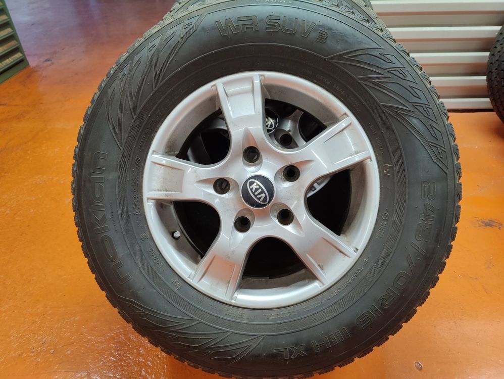 KIA Sorento Aluräder 245/70 R16 111H (Gebraucht) in Lohn-Ammannsegg für ...