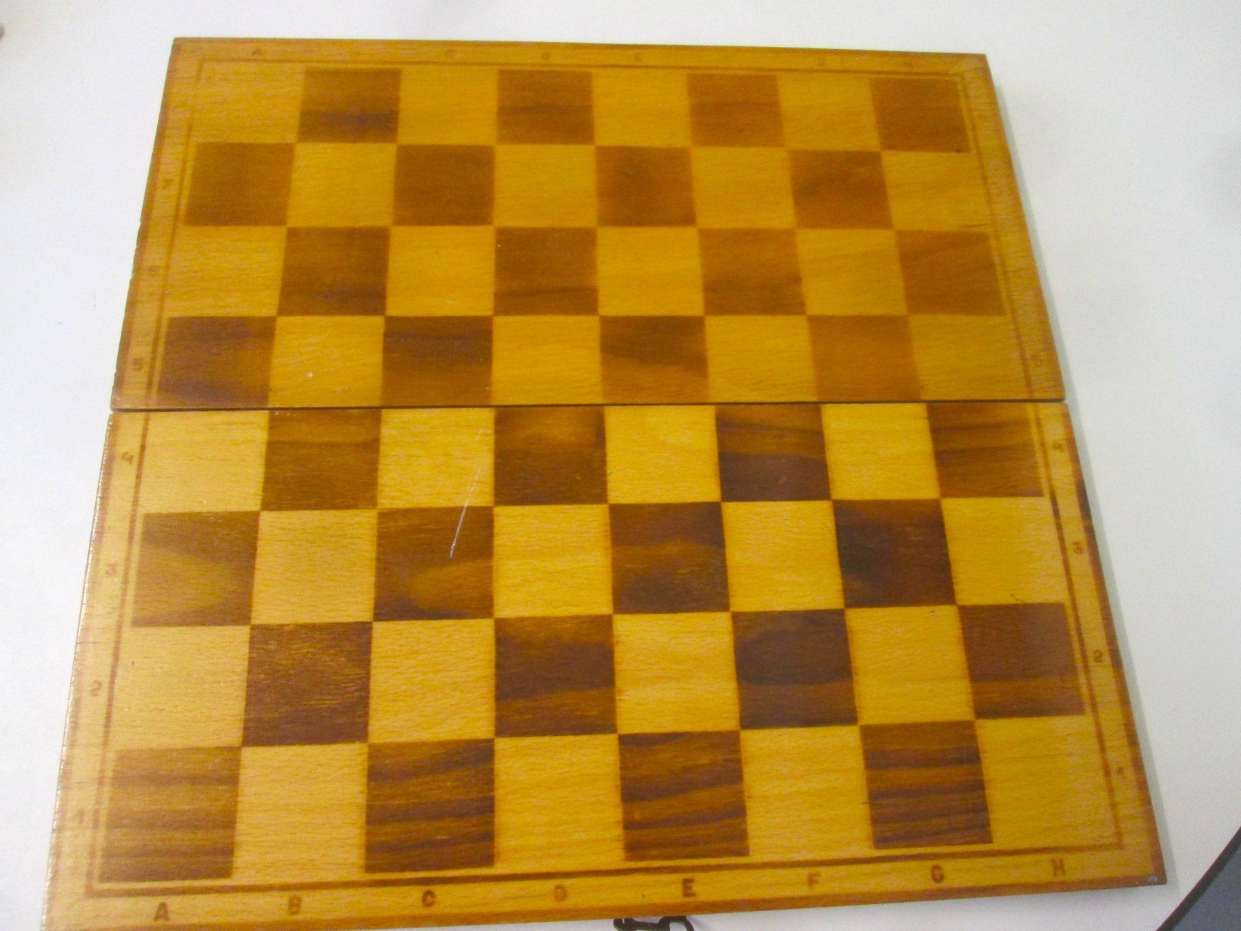 Giochi: Holzschachbrett, klappbar, Vintage – Usato da Sementina venduto da babucia 1