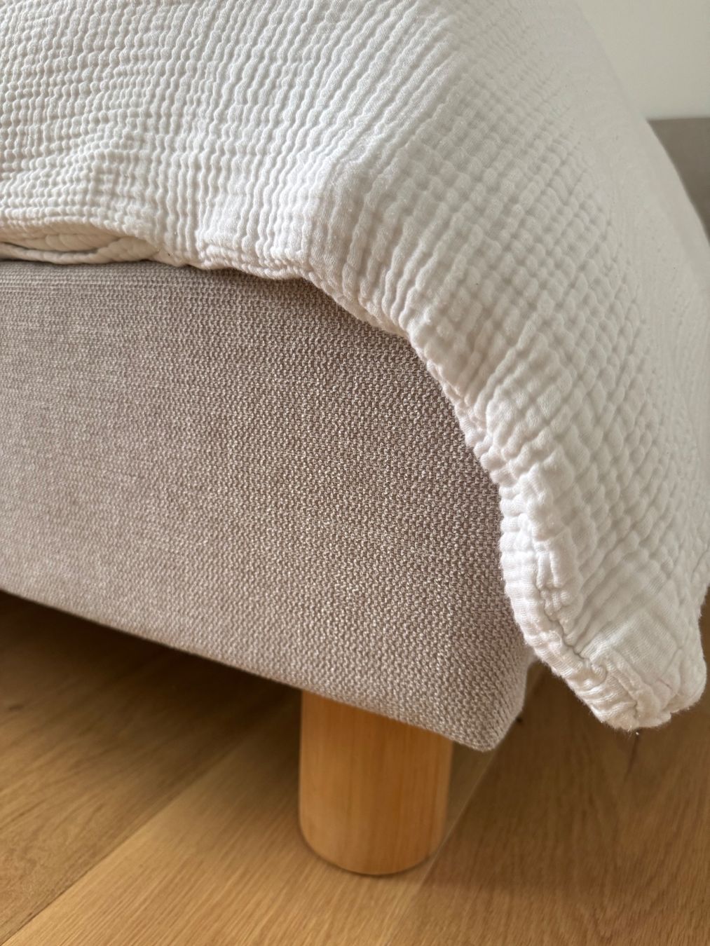 Letti: Celesto Bed with Bed Base – Usato da Küsnacht ZH venduto da jda_6kry 2