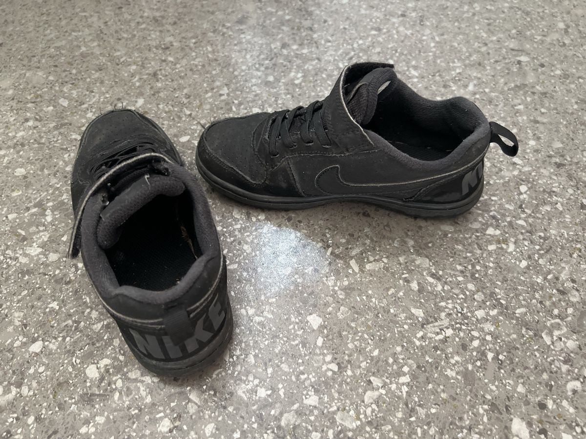 Scarpe per ragazzi: Schuh-Paket Junge Gr. 30/31 – Usato da Zuchwil venduto da Commander0 1