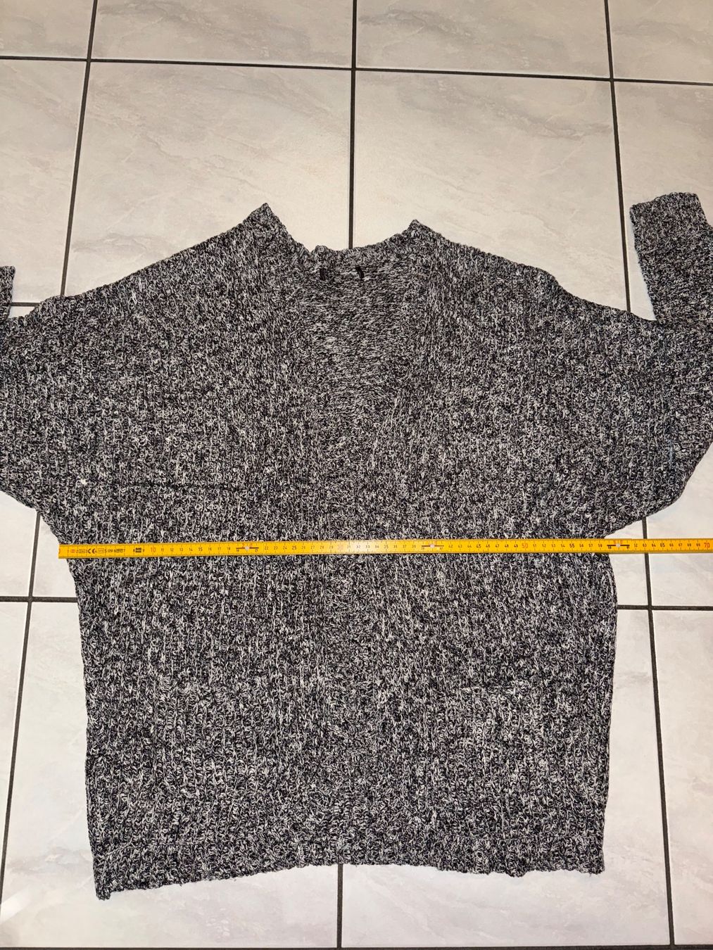 Vestes: Grauer Cardigan – D'occasion à Hergiswil NW par kaufe_bei_kaufmann 5