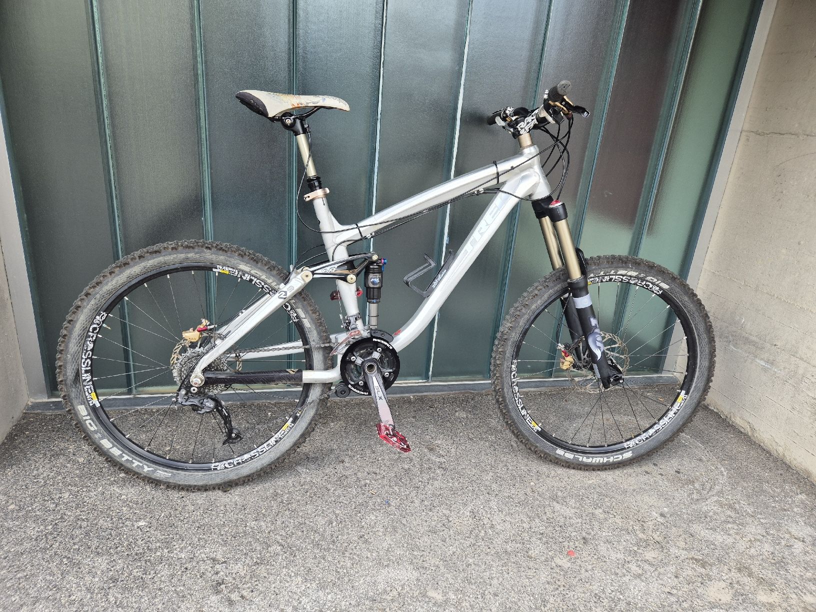 Biciclette: downhill Velo + Serviceständer – Usato da Sargans venduto da Phi_v57n 1