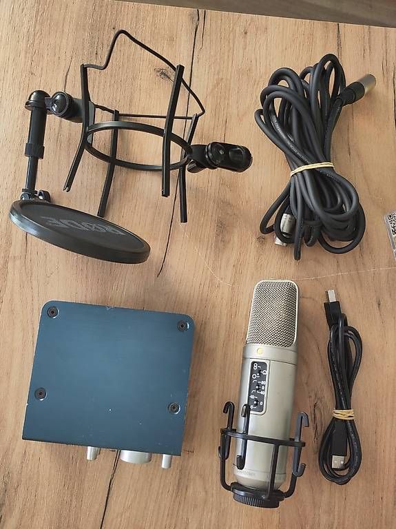 Microphones: Set per Podcast AudioBox USB + Microfono + Pop Filter – D'occasion à Novaggio par GreenWebSolutions