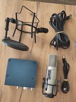 Set per Podcast AudioBox USB + Microfono + Pop Filter