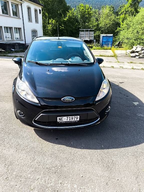 Autos: Ford fiesta  – D'occasion à Couvet par Bix01 1
