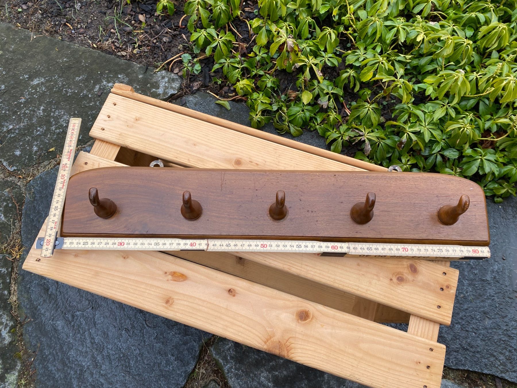 Garderobe: schöne alte Garderobe aus Holz – Gebraucht aus Feldbach von Olive1 9