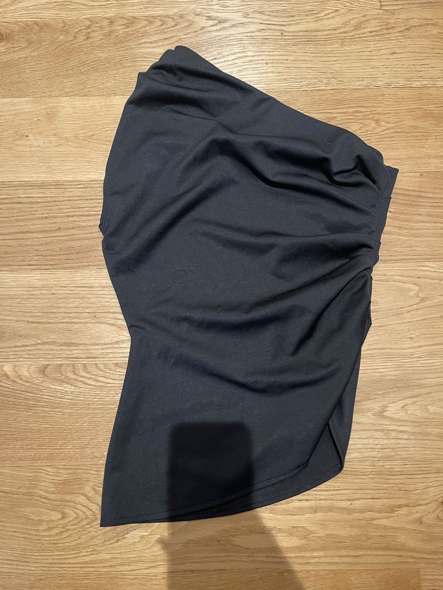 Shein Top: Chice Asymmetrische Damen Bluse/Top Grösse M – Usato da Bremgarten AG venduto da arl_8nbf