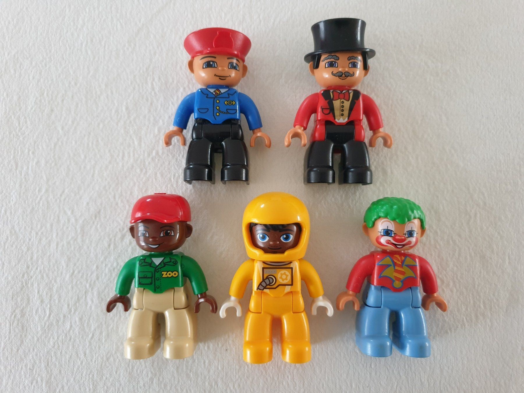 Lego Statuette: 10 LEGO DUPLO Figuren 3 – Usato da Mörschwil venduto da spirspi 3