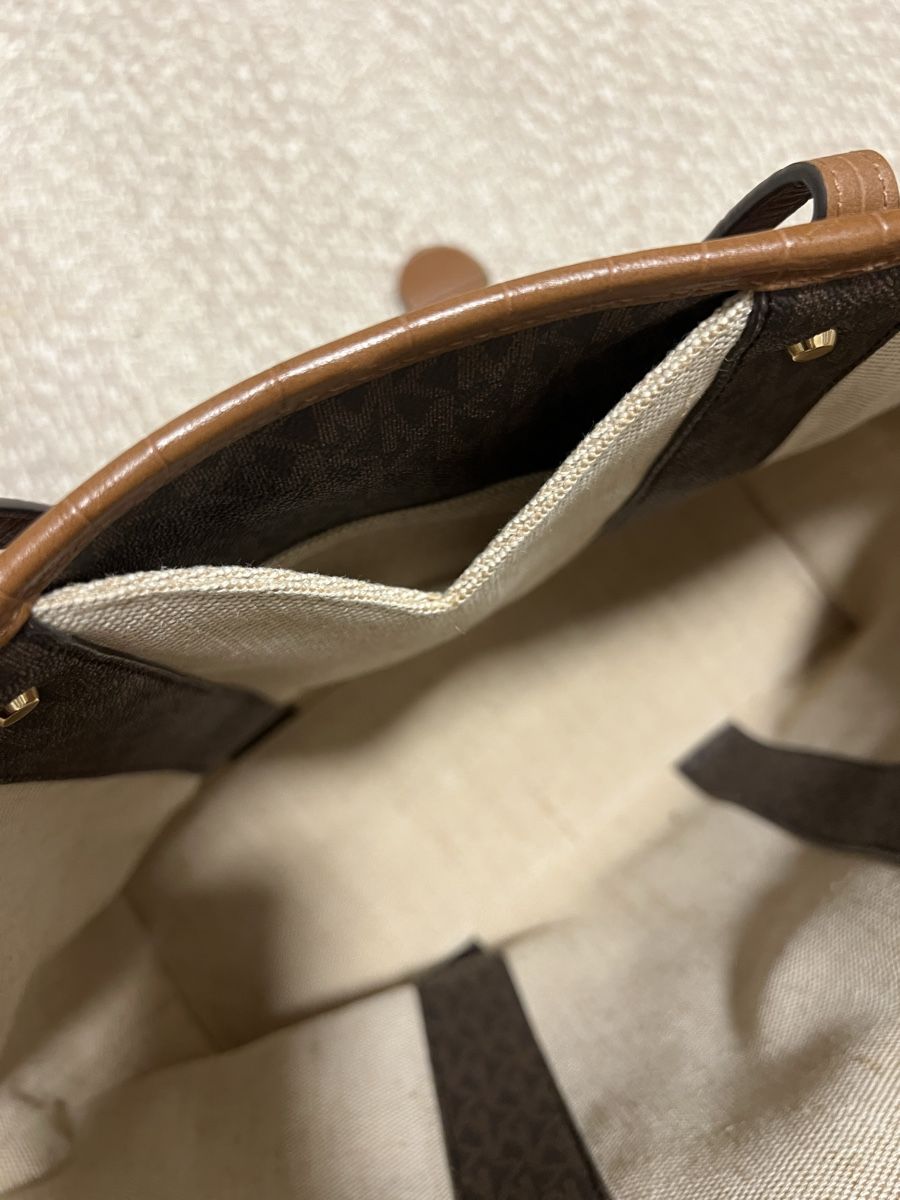 Michael Kors Borse: Michael Kors Tasche – Usato da Thalwil venduto da and_nb7r 4