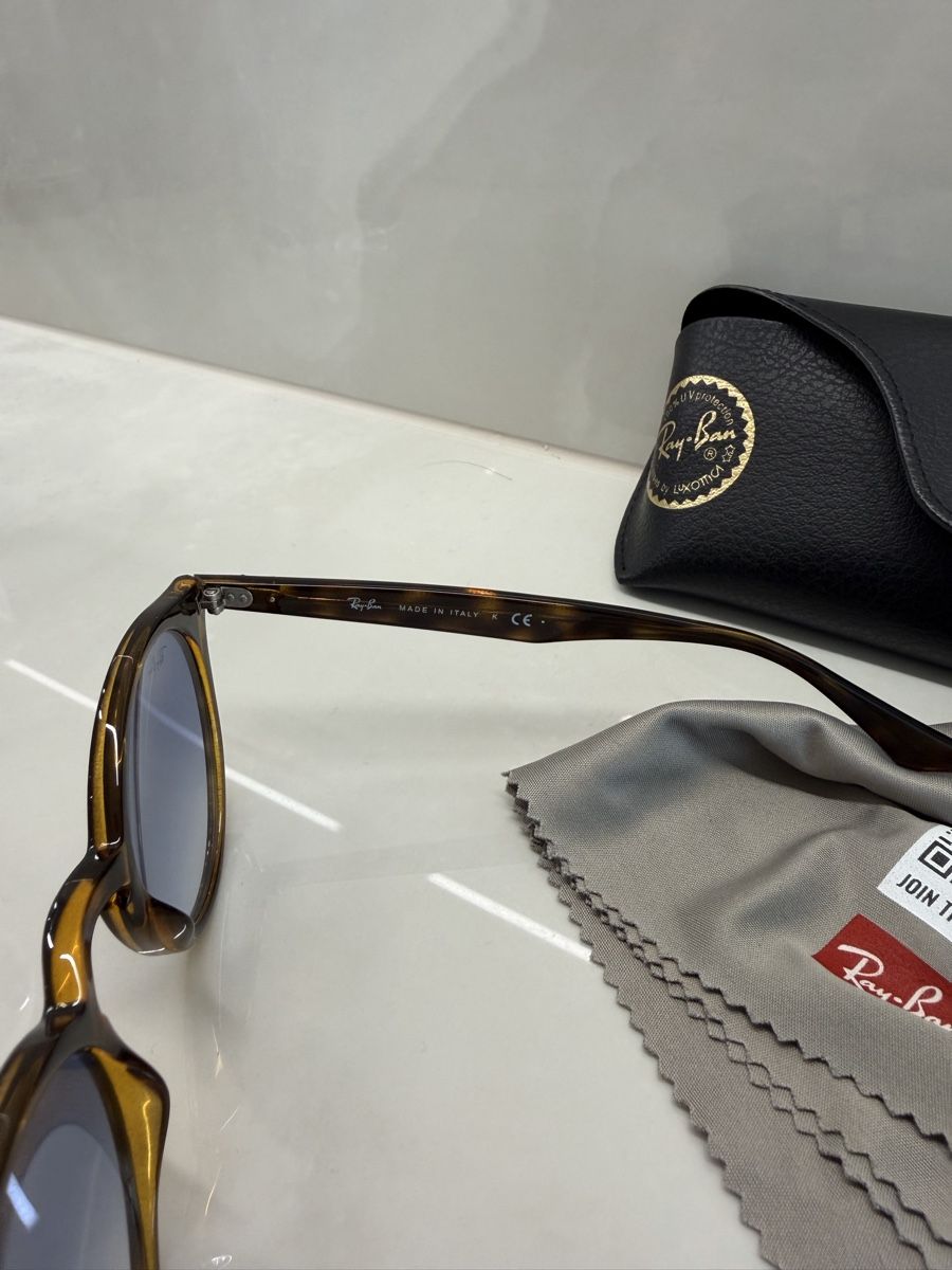 Ray-Ban Brillen & Gläser: Original Ray Ban Sonnenbrille – Gebraucht aus Eschenbach LU von SavaP. 1