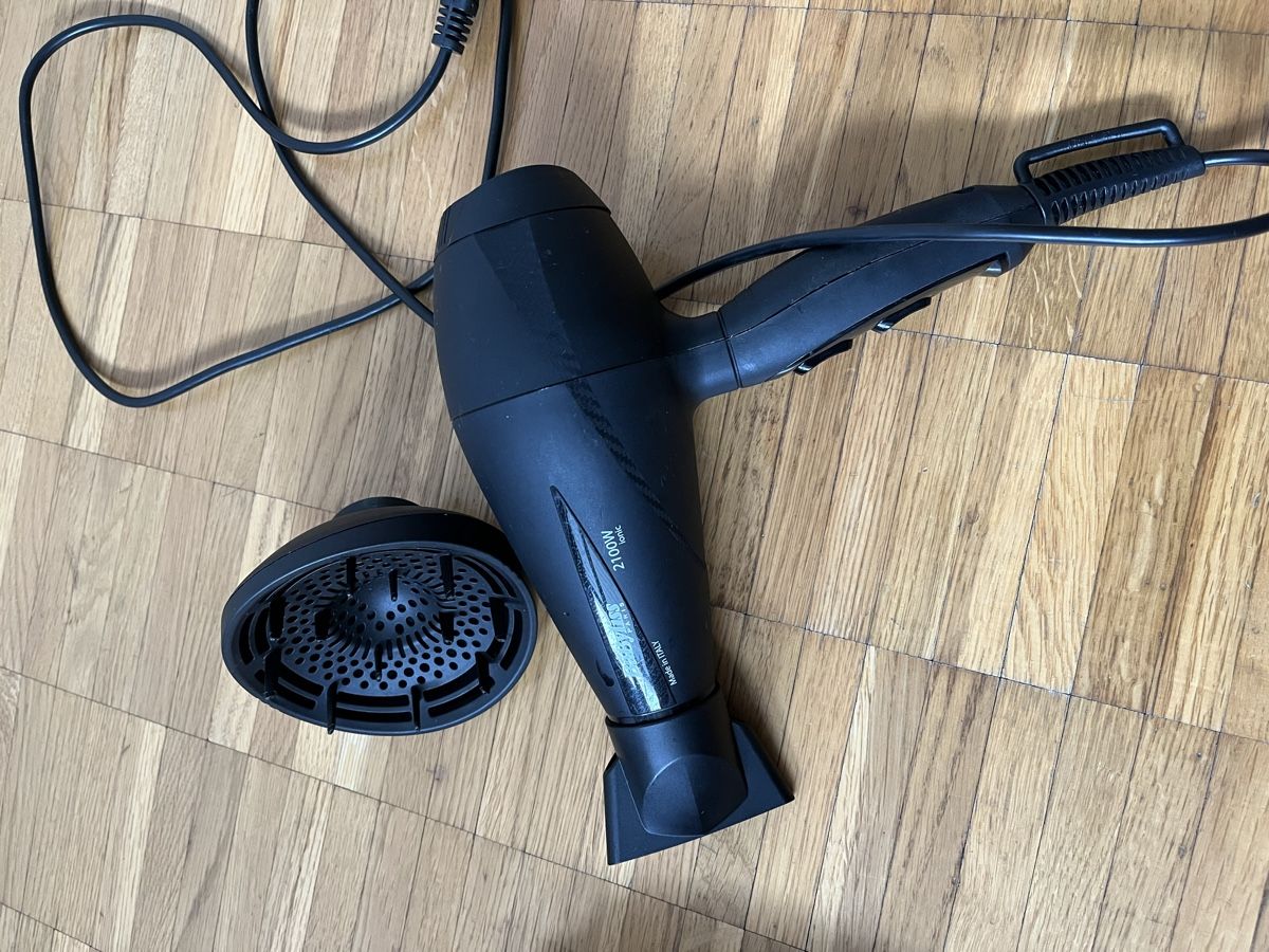 BaByliss Sèche-cheveux: Appareil pour cheveux – D'occasion à Versoix par ste_9jdv 2