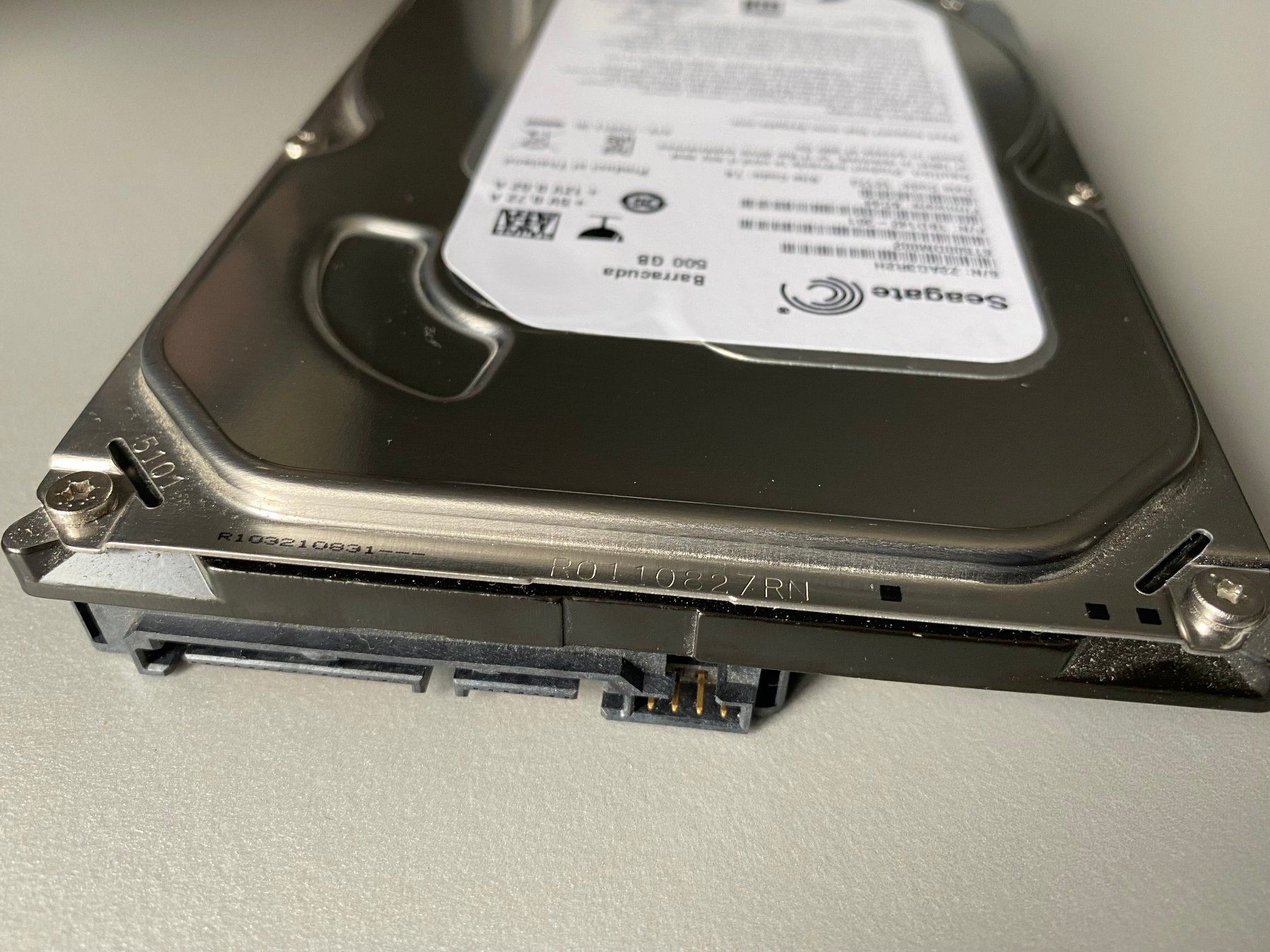 Hitachi Dischi rigidi: Hitachi 500GB 3.5" SATA (40) – Nuovo (secondo la descrizione) da Langwiesen venduto da Restposten-24 2