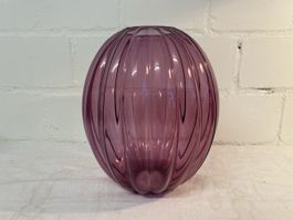 Lila Vase aus Glas von Ikea - Herbstdeko für Zuhause 🍂!