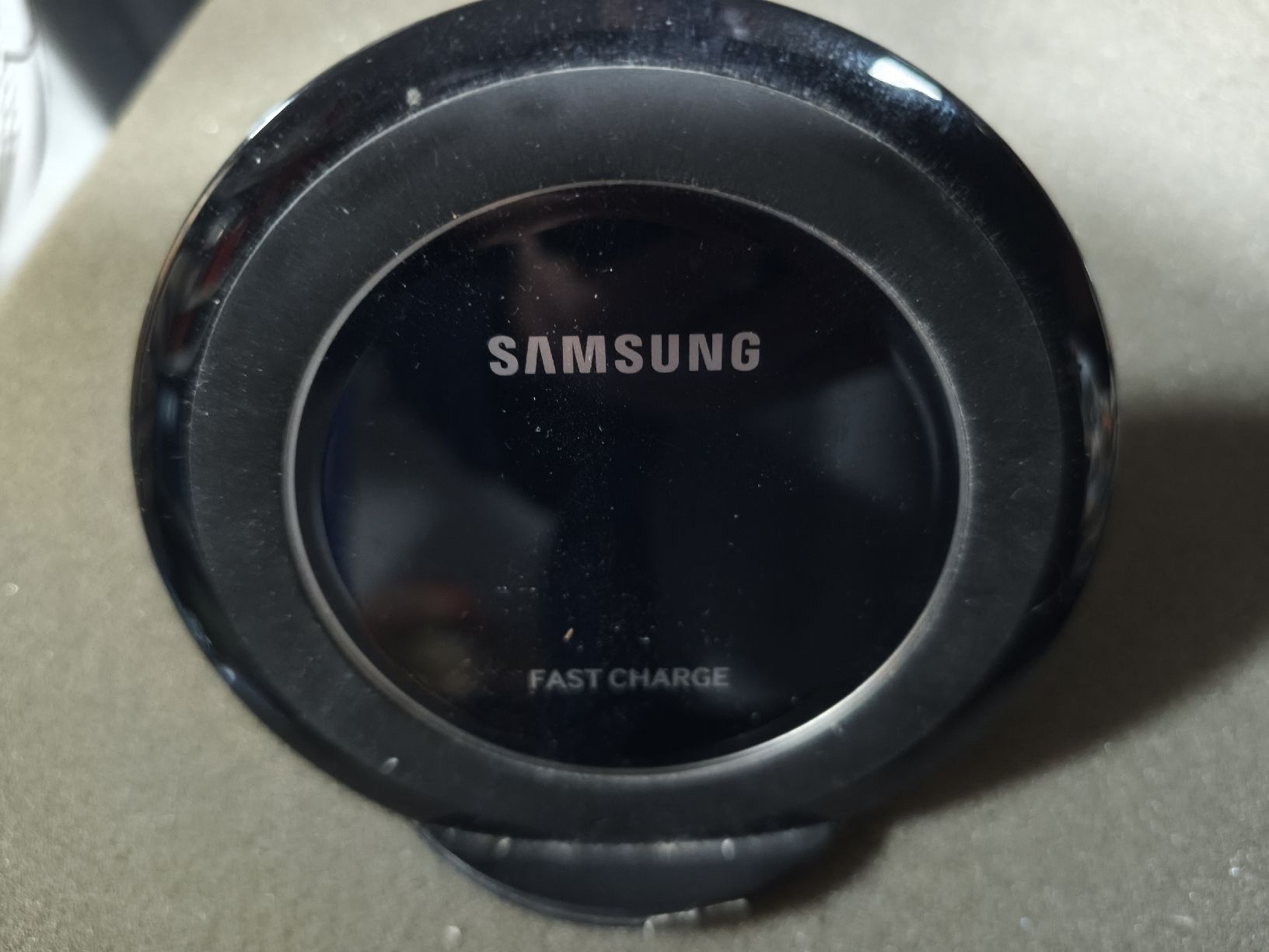 Samsung Caricabatterie: Caricabatteria wireless Samsung – Usato da Stabio venduto da anes71