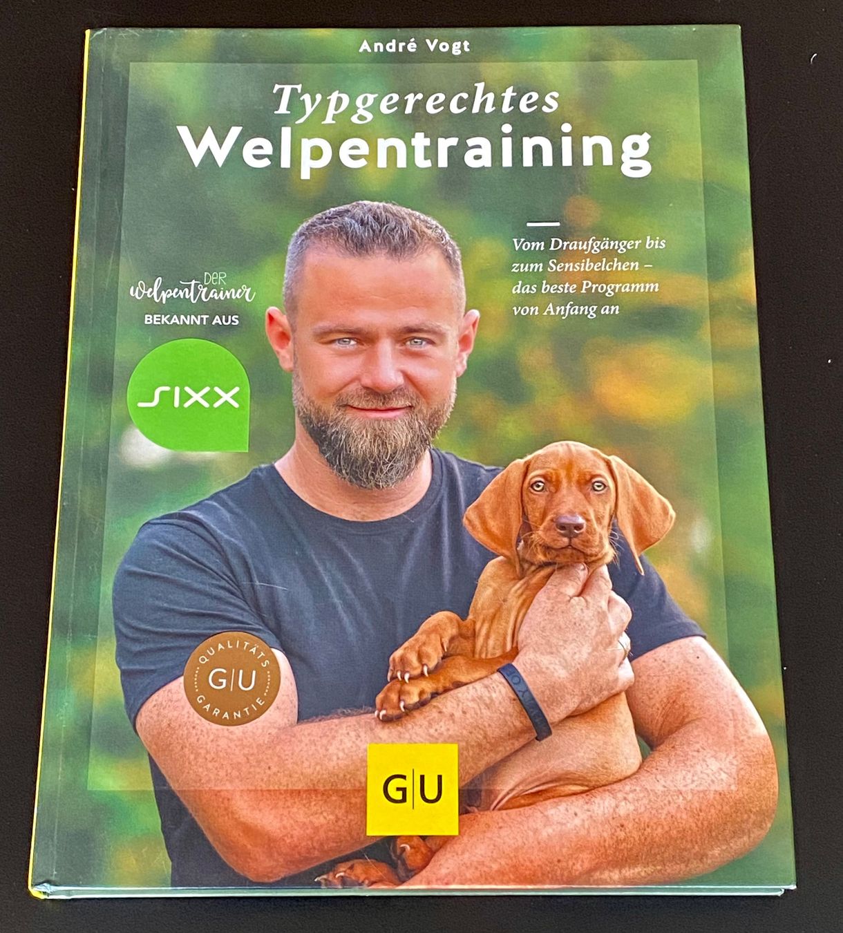 Libri: TYPGERECHTES WELPENTRAINING / André Vogt – Usato da Nussbaumen AG venduto da schuba2000