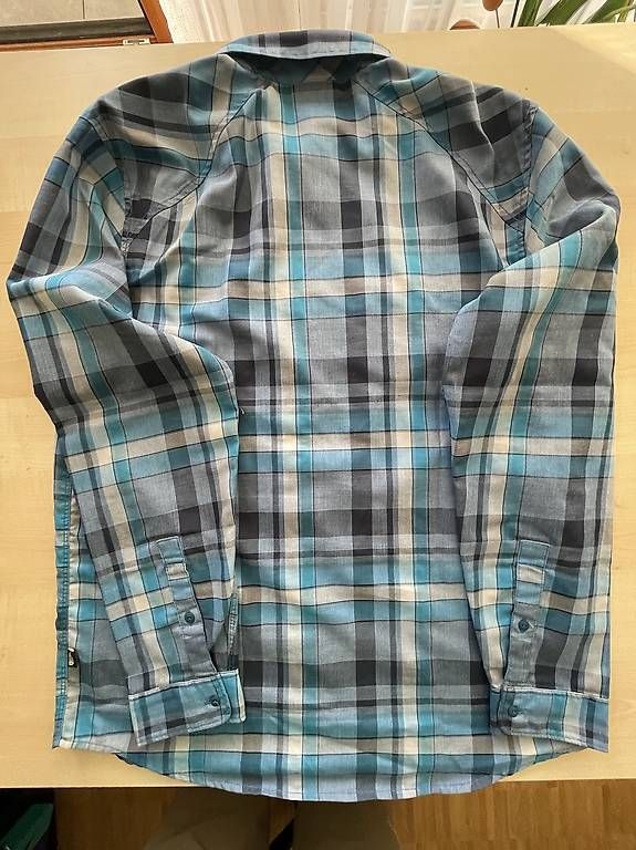 Camicie: Sporthemden Herren – Usato da Riehen venduto da Stelli44 1