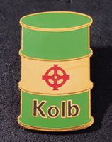 GG381 - Pin Metall-Fass Kolb Oel?