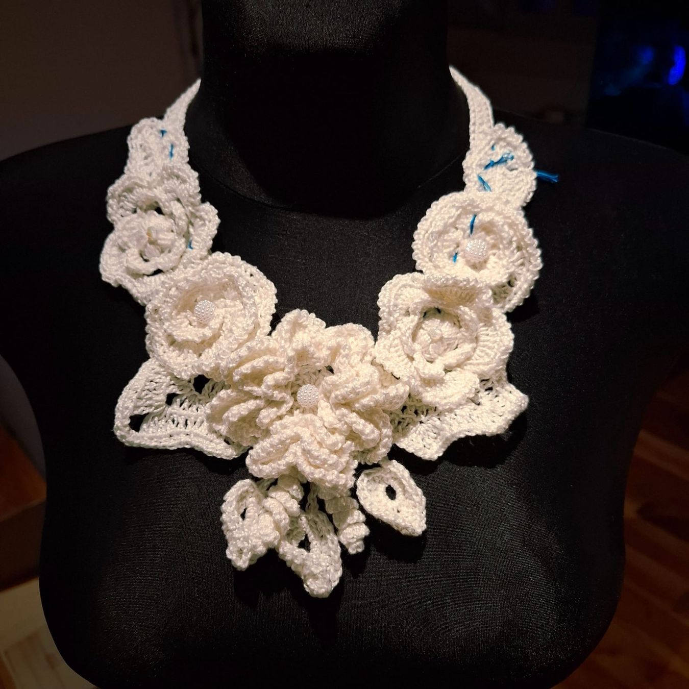 Ketten: Collier crocheté à fleurs, fait main, idée cadeau – Neu (gemäss Beschreibung) aus tartegnin von Madelaine_09 5