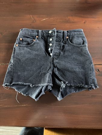 Levi's Premium Ribcage Shorts W27