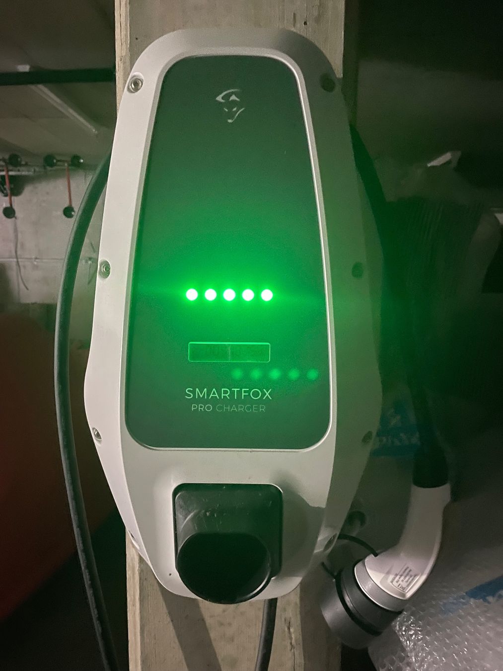 Smartfox Batterie-Ladegeräte: Smartfox Pro Charger – Gebraucht aus Schlatt TG von kahlofrida50