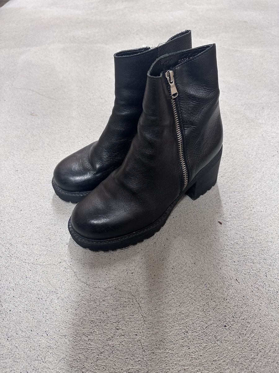 Scarpe da donna: Stiefelette 37 – Usato da Ostermundigen venduto da jurz