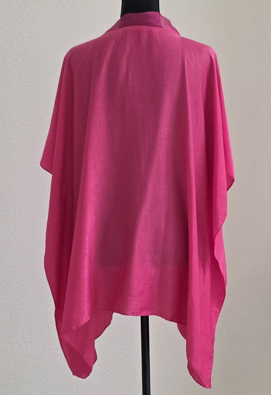 Tuniche: Tunik pink Einheitsgrösse leicht schimmernd – Usato da Rheinsulz venduto da Gilea 3
