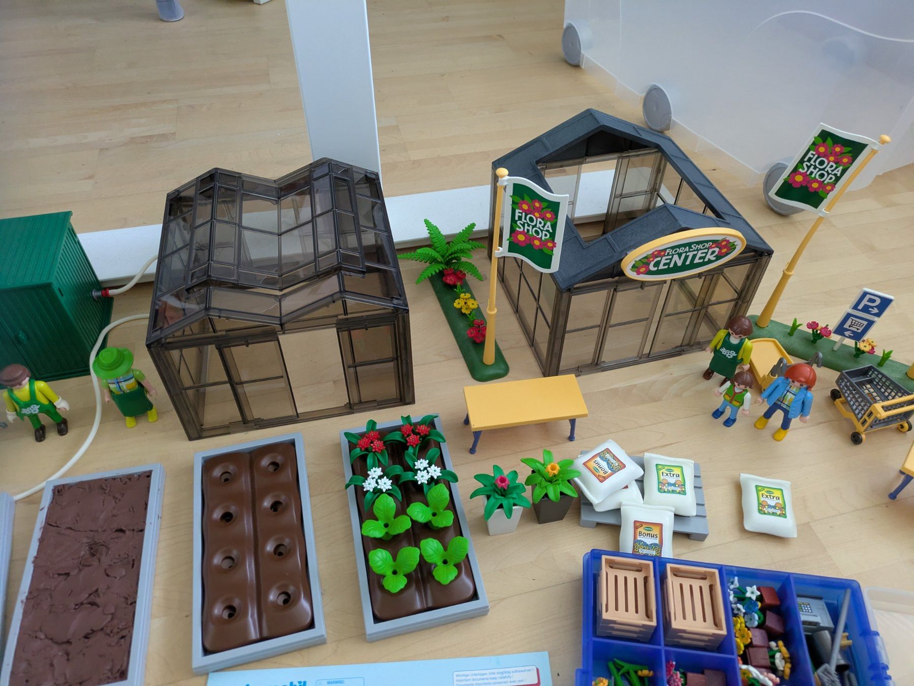Playmobil Spielzeuge: Playmobilset: Gartencenter mit Florashop – Gebraucht aus Bern von macsandra 3